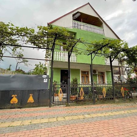באטומי Apartment Sofia מראה חיצוני תמונה